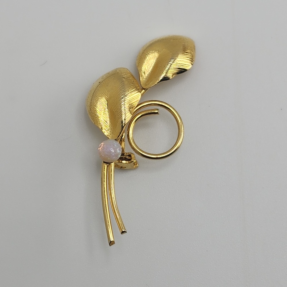 Vintage Costume Jewelry Double Leaf Flower Gold Tone Metal Brooch Pin Opalescent